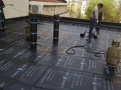 北京朝阳防水分析:钢结构屋面漏水之因并分享防水处理经验